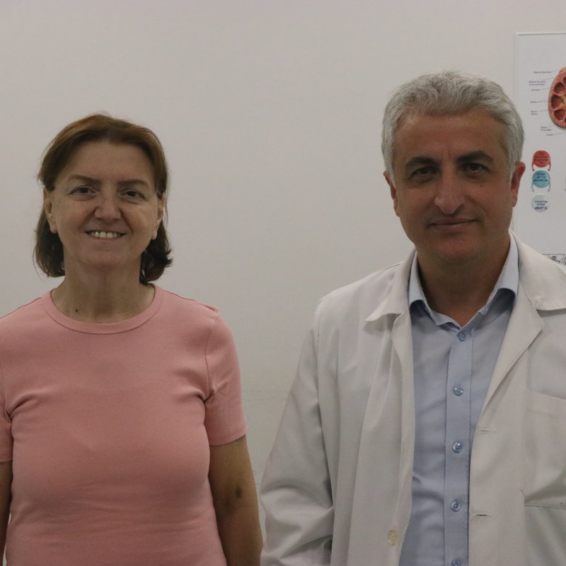 Kanser teşhisi konuldu,: ince bağırsağından mesane yapıldı