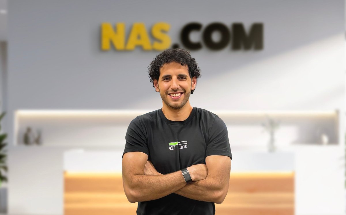 This startup raised $27 million to help 'solopreneurs' run their businesses with AI. Read the pitch deck.