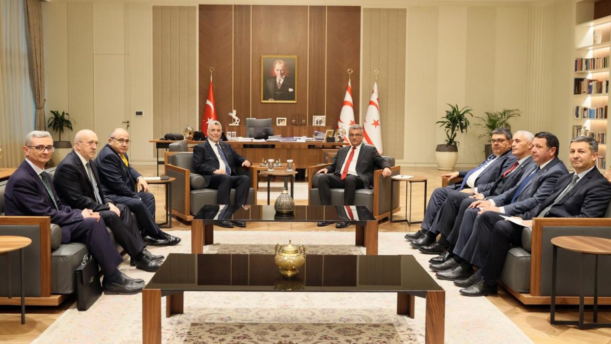 "Ticaret Bakanı Bolat, Kuzey Kıbrıs'ta Cumhurbaşkanı Tufan Erhürman ile buluştu"