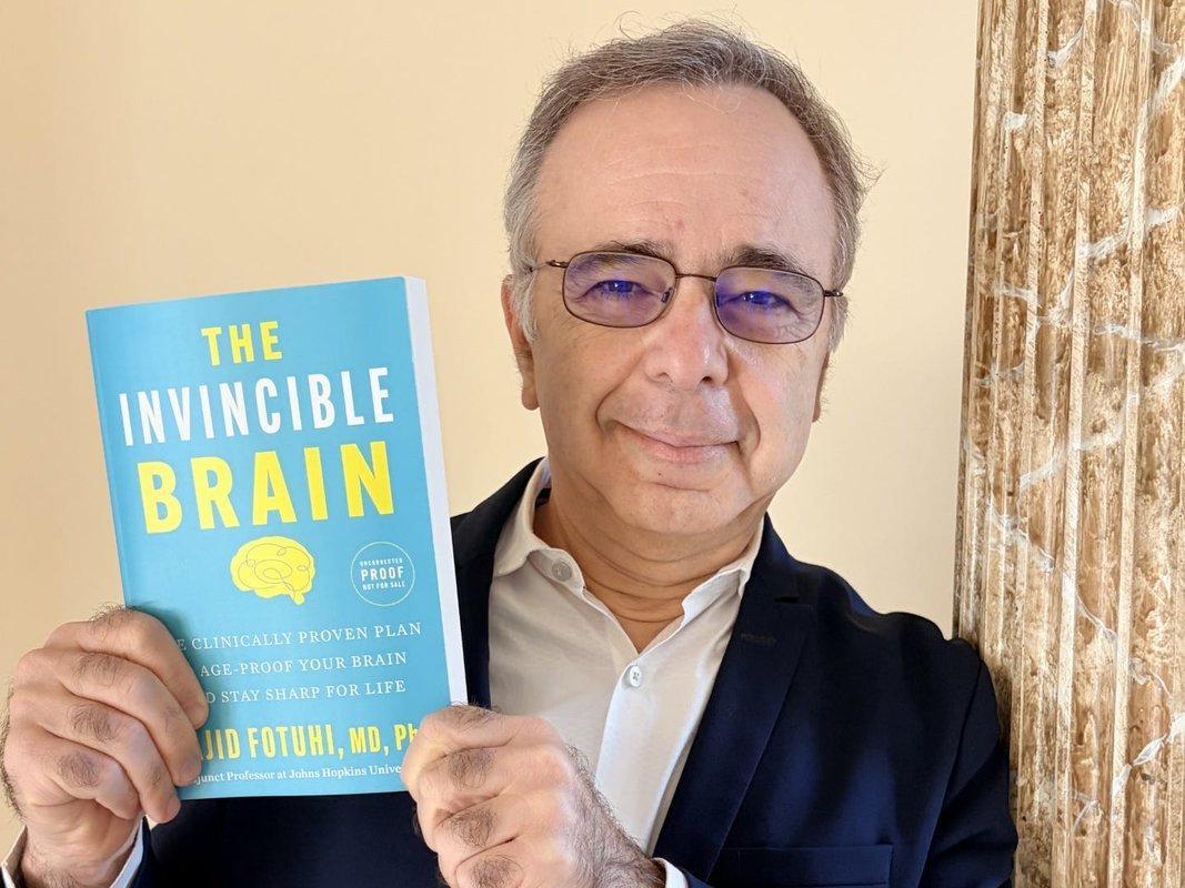 I'm a neurologist, and I don't think AI will make people dumber. Here's how to keep your brain sharp.