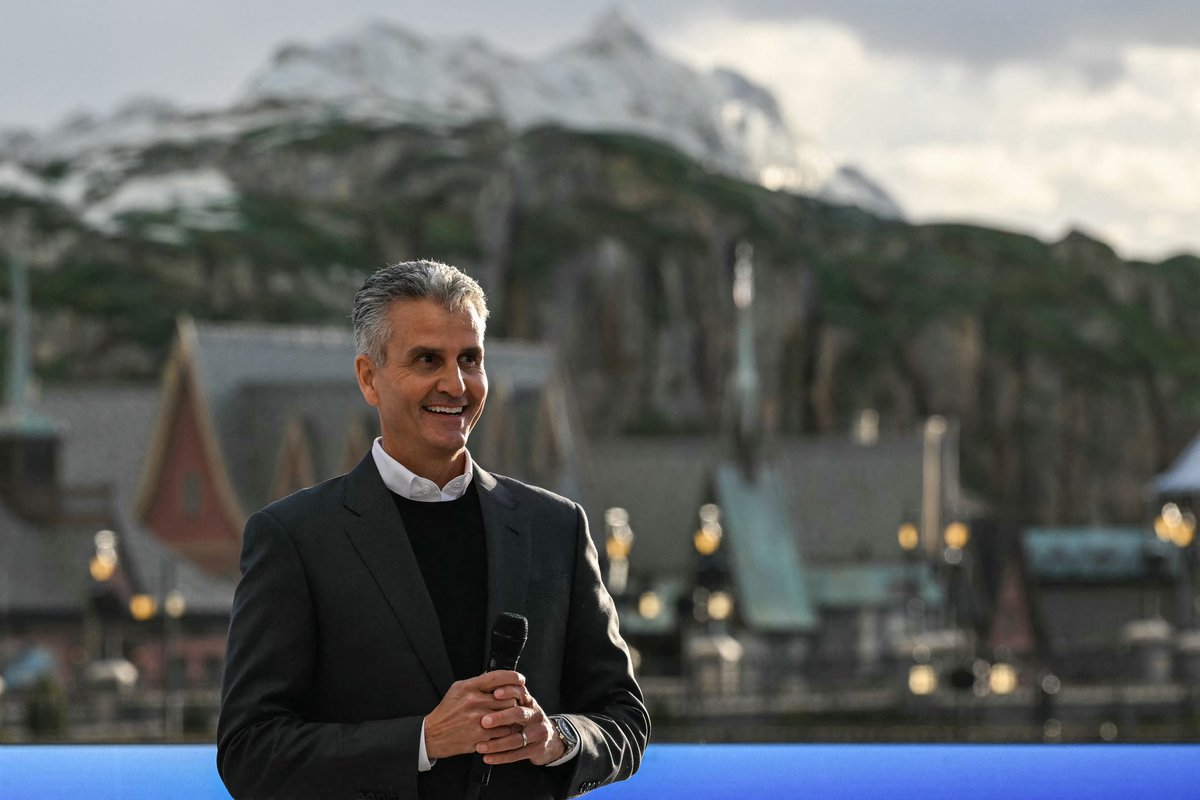 Here's what Disney CEO Josh D'Amaro told employees after beating Wall Street's earnings expectations