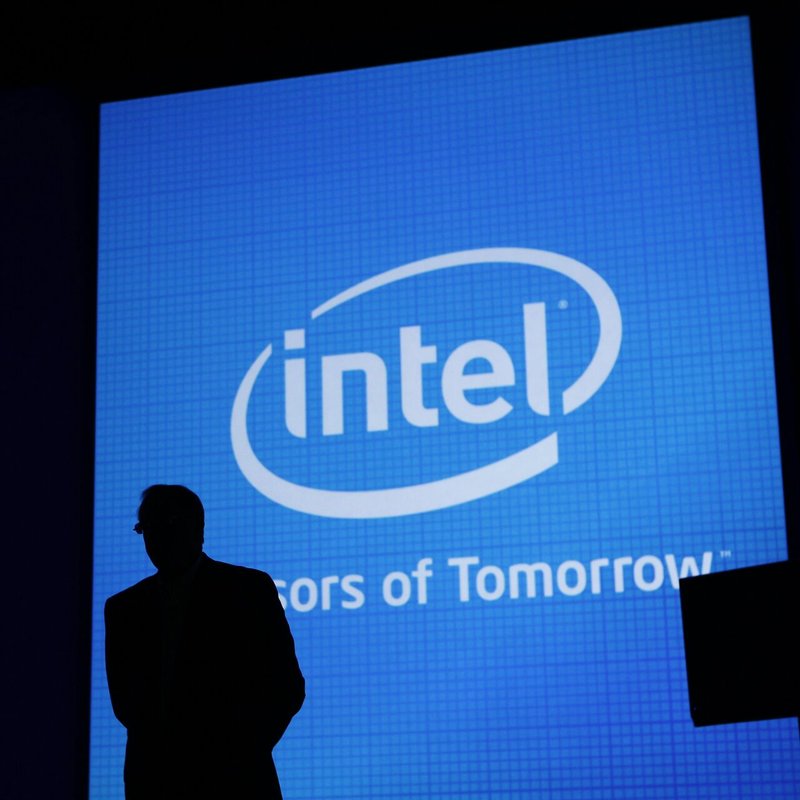 Intel'den 11 milyar dolar zarar