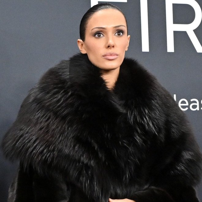 Kanye West's Wife Bianca Censori Debuts Blonde Hair Transformation