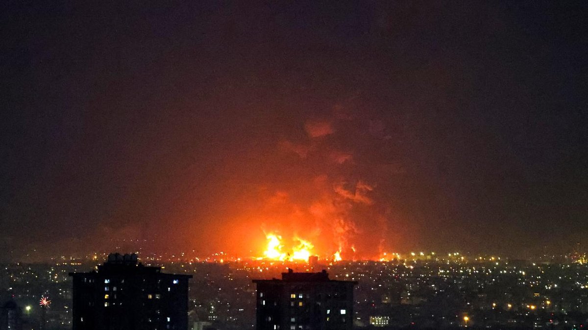 İran: Tahran'da yakıt depolarını vuran İsrail, savaş suçundan yargılanmalıdır