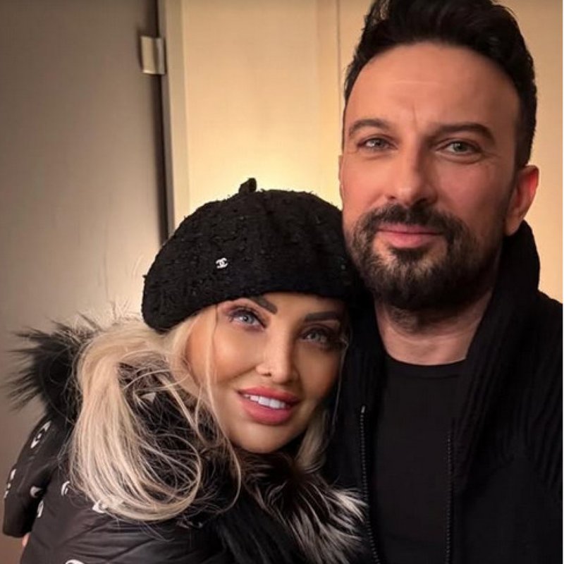 Tarkan, 'Genç' adlı eserini müzikseverlerle buluşturdu