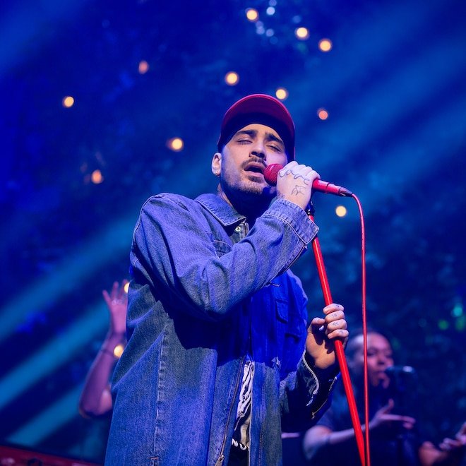 Zayn Malik, İlk Las Vegas Konseri Sırasında Hayranlarından Özür Diledi